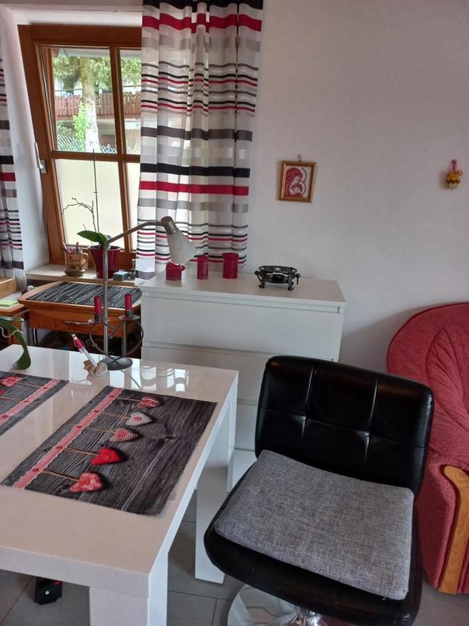 Apartamento Weiss-Rot-Schwarz Bad Griesbach  Exterior foto